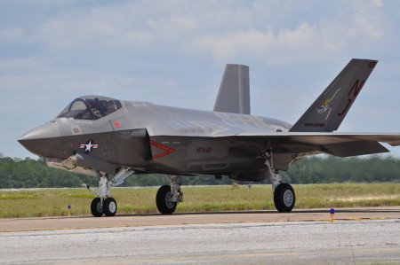 La Armada de Estados Unidos, recibe su primer F-35 Lightning II.